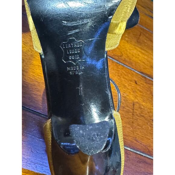 Vintage Charles Jourdan satin heels size 7 fair condition - Picture 6 of 8